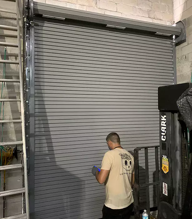 commercial garage door installation Deerfield Beach