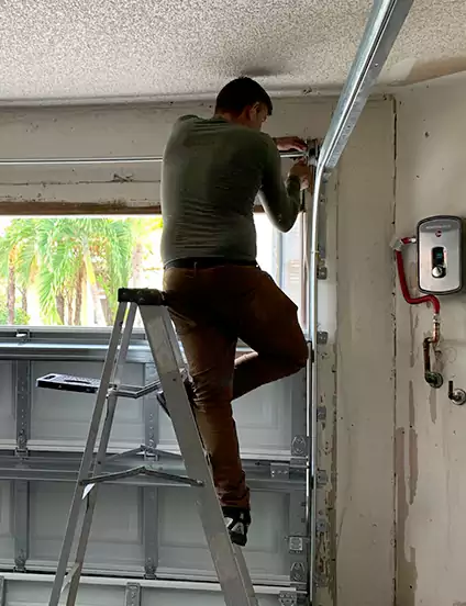 Deerfield Beach garage door pro Repair & Installation Services