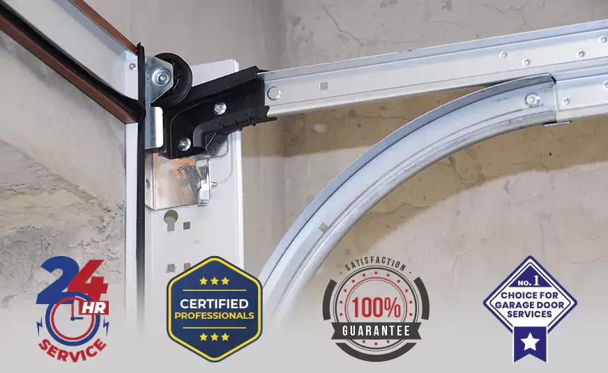 Roller Door Lock Barrel Replacement in Deerfield Beach, FL